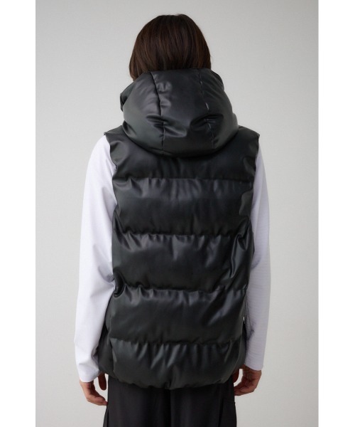AZUL by moussy(アズールバイマウジー)の「B-HEAT 合皮オーウェンストレッチ中綿ベスト(ダウンベスト・メンズ・ブラック・S-M/L-XL)」の7枚目の写真
