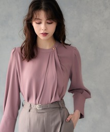 12Twelve Agenda（トゥエルブ　アジェンダ）の「フレンチキスデザインカフスブラウス（シャツ/ブラウス）」