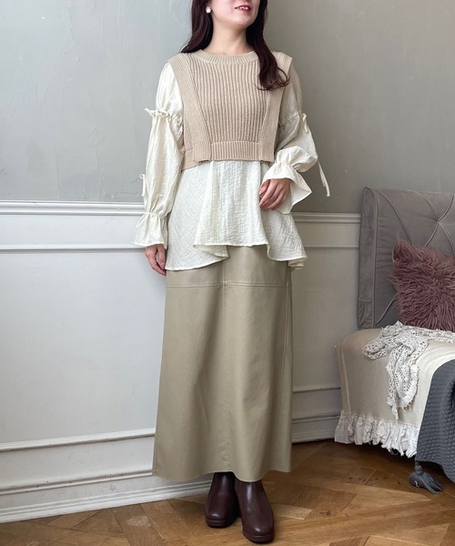 mysty woman（ミスティウーマン）の「ベストドッキングブラウス　152989（シャツ/ブラウス・レディース・ブラック/ベージュ・FREE）」の20枚目の写真