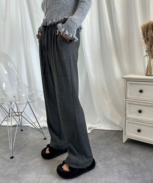 aimoha（アイモハ）の「リラックスワイドパンツ（スウェットパンツ・レディース・ダークグレー/ベージュ/ブラック・MEDIUM/LARGE/X-LARGE）」の12枚目の写真