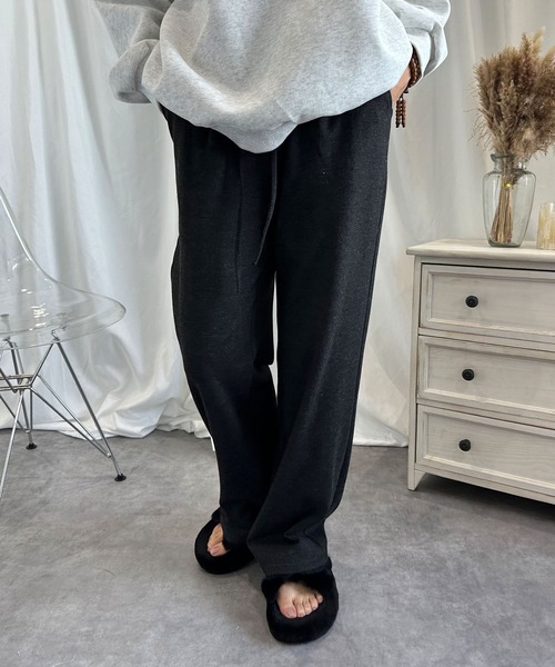 aimoha（アイモハ）の「リラックスワイドパンツ（スウェットパンツ・レディース・ダークグレー/ベージュ/ブラック・MEDIUM/LARGE/X-LARGE）」の9枚目の写真