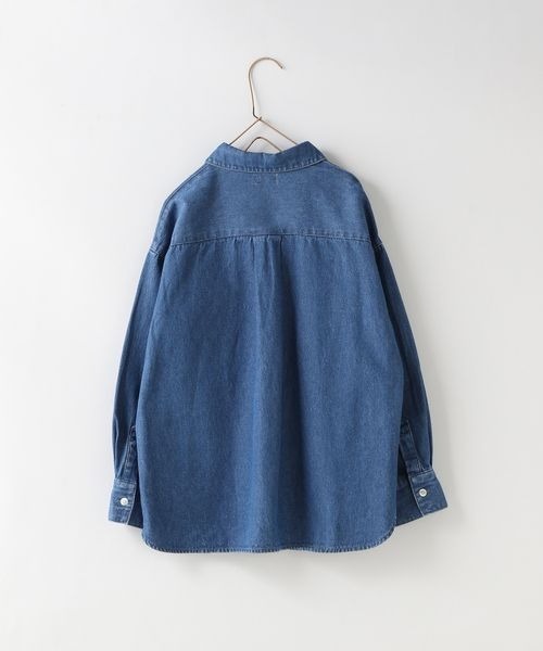 LOWRYS FARM（ローリーズファーム）の「デニムシャツ　 137074（シャツ/ブラウス・キッズ・ブルー・150cm/140cm/130cm/120cm/110cm）」の14枚目の写真