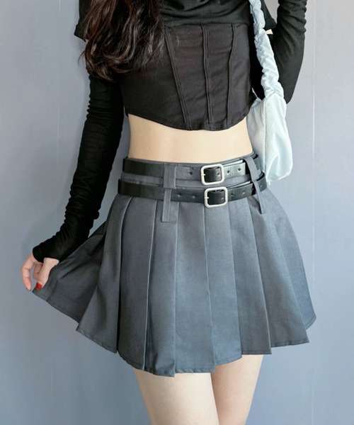 Malbon プリーツスカート×ロゴトップス コーデ完成品 ⛳ 韓国風 人気✨ Malbon Golf（マルボンゴルフ）の「MALBON GOLF LOGO SKIRT ロゴ