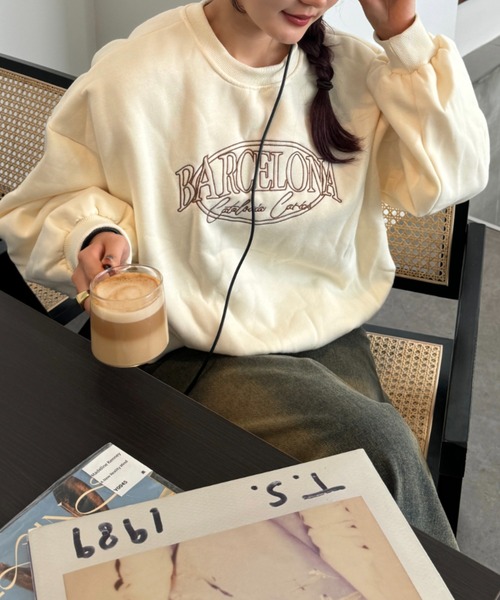 efill（エフィル）の「ロゴスウェット（スウェット・レディース・ベージュ・FREE）」の18枚目の写真