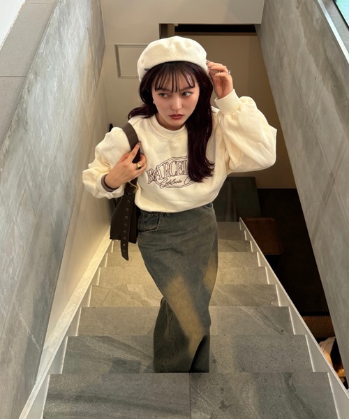 efill（エフィル）の「ロゴスウェット（スウェット・レディース・ベージュ・FREE）」の10枚目の写真