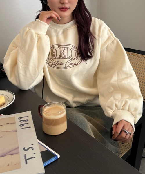 efill（エフィル）の「ロゴスウェット（スウェット・レディース・ベージュ・FREE）」の11枚目の写真