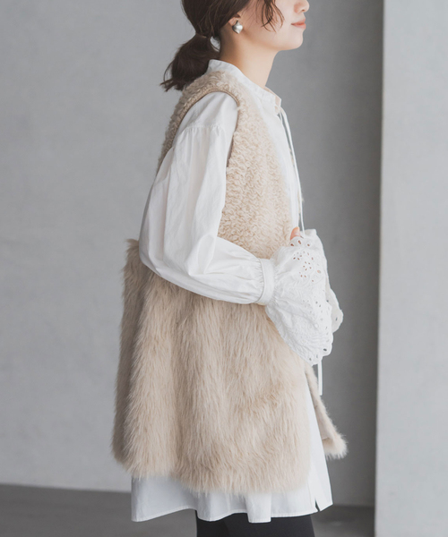 IENA（イエナ）の「RITTO/リット ROOP FUR VEST ベスト 202490-FT（ベスト・レディース・ブラック/ベージュ・FREE）」の22枚目の写真