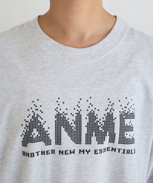 ANME(アンメ)の「ANMEピクセルロゴプリント長袖Tシャツ(Tシャツ/カットソー・レディース・オートミール/ブラック系/オフホワイト/ブラック系その他・M/L)」の11枚目の写真