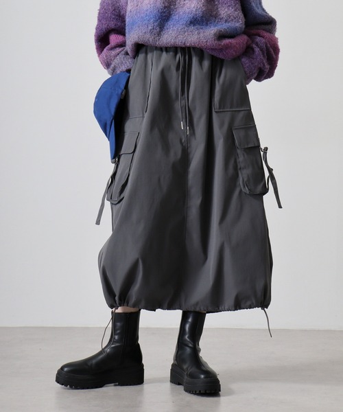 FUNALIVE（ファンアライブ）の「.works 合繊バルーンカーゴスカート（スカート・レディース・ブラック/ダークグレー/グレー・M）」の3枚目の写真