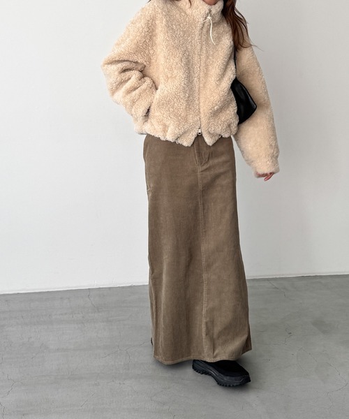 CANAL JEAN（キャナルジーン）の「RED CHOP WORKS　コーデュロイロングスカート（スカート・レディース・ベージュ/チャコールグレー・34/36/38）」の3枚目の写真