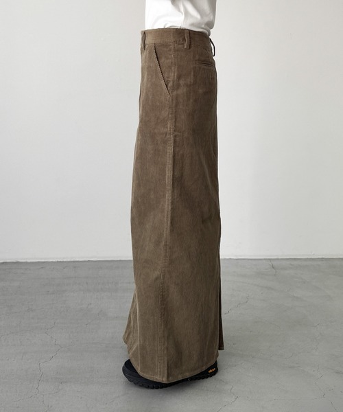 CANAL JEAN（キャナルジーン）の「RED CHOP WORKS　コーデュロイロングスカート（スカート・レディース・ベージュ/チャコールグレー・34/36/38）」の10枚目の写真