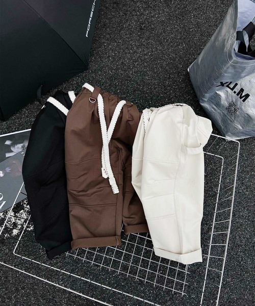 aimoha(アイモハ)の「【aimoha-KIDS-】ワイドカーゴパンツ(カーゴパンツ・キッズ・ブラック/ブラウン/オフホワイト・110/120/130/140/150/160)」の7枚目の写真