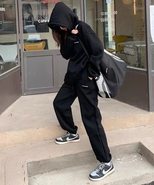 【新品】VS PINK パーカー ジョガーパンツ セットアップ ブラック S Victoria's Secret - 【新品】VS PINK パーカー ジョガーパンツ