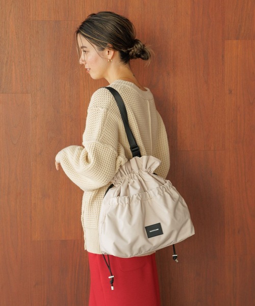 BAYFLOW（ベイフロー）の「3WAY撥水アジャスタートート（トートバッグ・レディース・ブルーグレー/アイボリー/ブラック・FREE）」の5枚目の写真