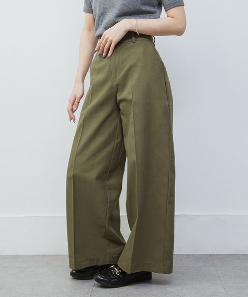 Chillfar(チルファー)の「ワイドチノパンツ(チノパンツ・レディース・ベージュ/ネイビー/ブラック/カーキ/アイボリー・LARGE/MEDIUM)」の4枚目の写真