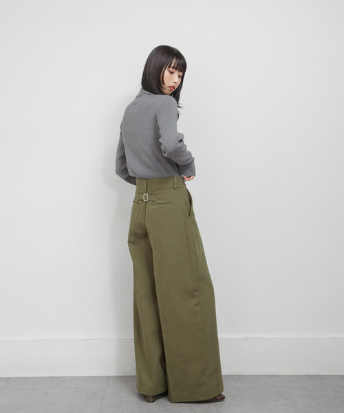 Chillfar(チルファー)の「ワイドチノパンツ(チノパンツ・レディース・ベージュ/ネイビー/ブラック/カーキ/アイボリー・LARGE/MEDIUM)」の7枚目の写真