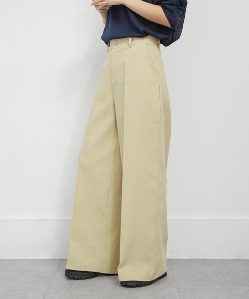 Chillfar(チルファー)の「ワイドチノパンツ(チノパンツ・レディース・ベージュ/ネイビー/ブラック/カーキ/アイボリー・LARGE/MEDIUM)」の14枚目の写真