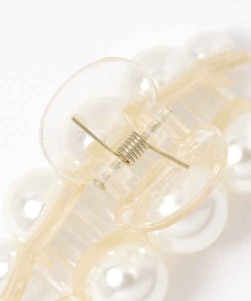 studio CLIP(スタディオクリップ)の「パールバンス(バレッタ/ヘアクリップ・レディース・ホワイト・FREE)」の3枚目の写真