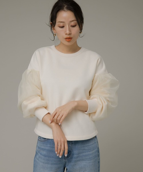 URBAN RESEARCH Sonny Label（アーバンリサーチサニーレーベル）の「オーガンジースリーブ裏起毛スウェット（スウェット・レディース・ベージュ系その他/グレー/オフホワイト・FREE）」の9枚目の写真