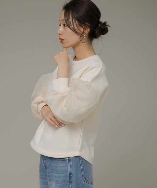 URBAN RESEARCH Sonny Label（アーバンリサーチサニーレーベル）の「オーガンジースリーブ裏起毛スウェット（スウェット・レディース・ベージュ系その他/グレー/オフホワイト・FREE）」の7枚目の写真