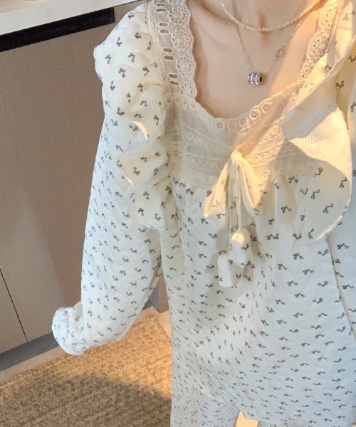 Teem Store(チームストア)の「【2点セット】ゆったりルームウェア パジャマ 冷房対策(ルームウェア/パジャマ・レディース・ピンク/アイボリー/ブラック/ブルー/アイボリー系・L/M)」の8枚目の写真