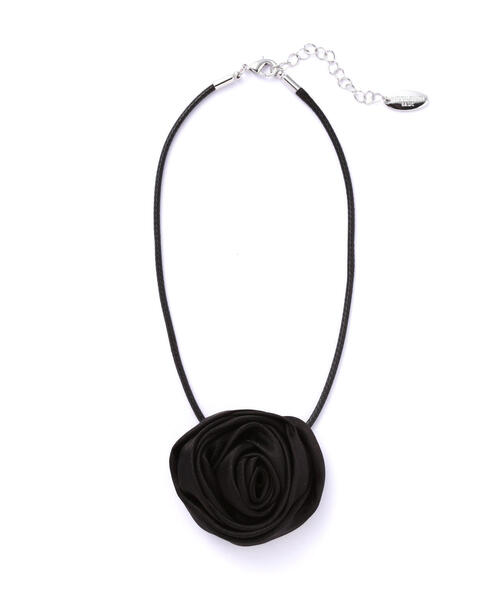 NATURAL BEAUTY BASIC(ナチュラルビューティーベーシック)の「ローズチョーカー(チョーカー・レディース・ブラック/ベージュ・フリ-)」の1枚目の写真