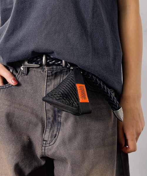 UNIVERSAL OVERALL(ユニバーサルオーバーオール)の「【UNIVERSALOVERALL / ユニバーサルオーバーオール】PYRAMID MESH POUCH/メッシュポーチ/ユニセックス/ SUVO-019(ショルダーバッグ・メンズ・ホワイト/チャコールグレー/ブラック/ライム/サックスブルー・フリー)」の8枚目の写真