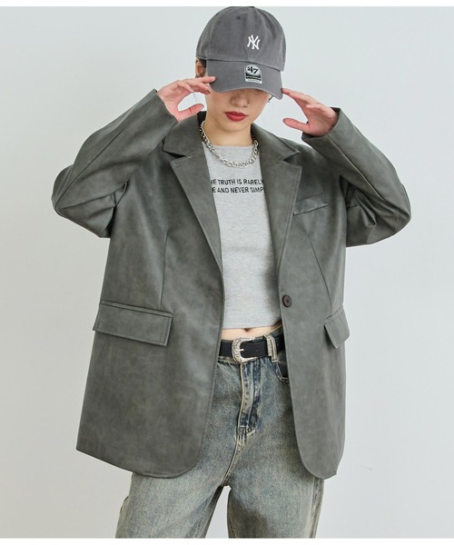 ANAP（アナップ）の「ヴィンテージ加工フェイクレザージャケット（ライダースジャケット・レディース・グレー/ブラウン・FREE）」の4枚目の写真