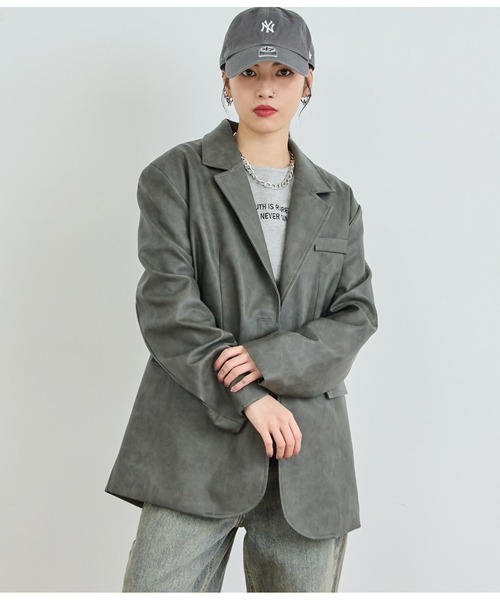 ANAP（アナップ）の「ヴィンテージ加工フェイクレザージャケット（ライダースジャケット・レディース・グレー/ブラウン・FREE）」の3枚目の写真