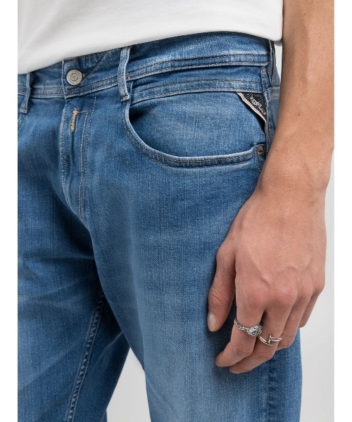 REPLAY（リプレイ）の「コンフォートROCCO オーガニックコットンストレッチデニム（デニムパンツ・メンズ・ブルー・W31xL32/W28xL32/W30xL32/W32xL32/W34xL32/W36xL32/W29xL32/W33xL32）」の5枚目の写真