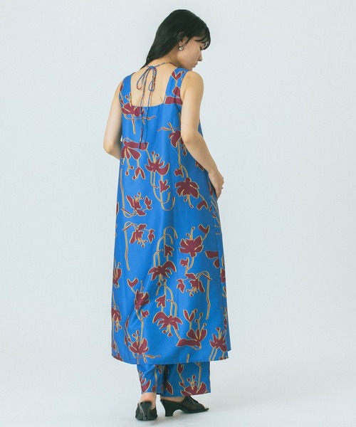 ROSE BUD(ローズバッド)の「FLOWER PRINT DRESS(ワンピース・レディース・オレンジ/ブラウン/ブルー・ONE SIZE)」の14枚目の写真