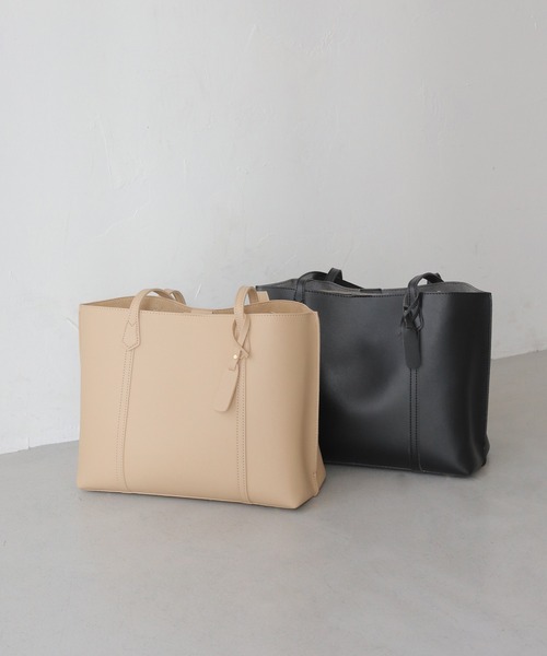 CLEIO（クレイオ）の「【CLEIO】A4サイズ対応ショルダーバッグ（ショルダーバッグ・レディース・ブラック/ライトベージュ・FREE）」の13枚目の写真
