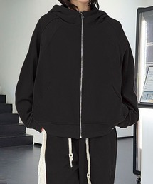 ジップアップパーカー
