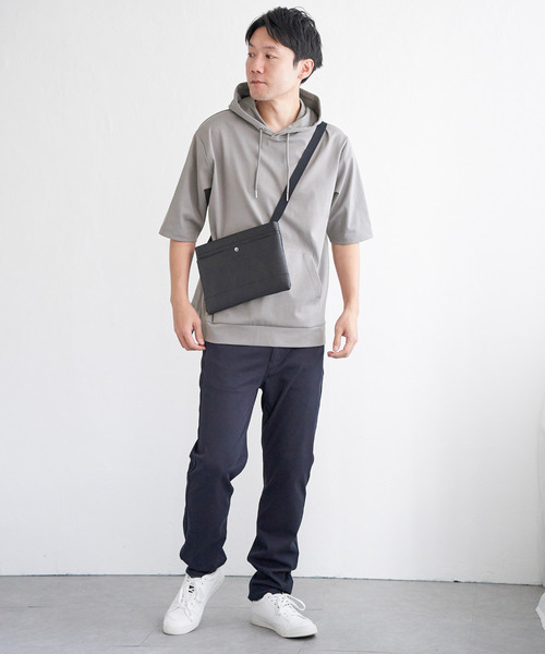 ikka(イッカ)の「【接触冷感/抗菌防臭】GOKU楽セイケツ5分袖パーカ(パーカー・メンズ・グレー/ネイビー/エメラルドブルー/グリーン/ホワイト・XL/L/M/S)」の9枚目の写真