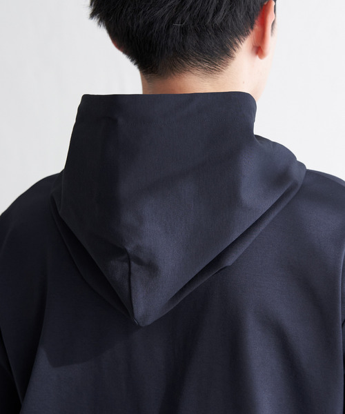 ikka(イッカ)の「【接触冷感/抗菌防臭】GOKU楽セイケツ5分袖パーカ(パーカー・メンズ・グレー/ネイビー/エメラルドブルー/グリーン/ホワイト・XL/L/M/S)」の19枚目の写真