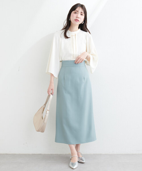 natural couture(ナチュラルクチュール)の「メタルチャーム付き7分袖ブラウス(シャツ/ブラウス・レディース・ブルー/オフホワイト/グレー/ネイビー・FREE)」の8枚目の写真