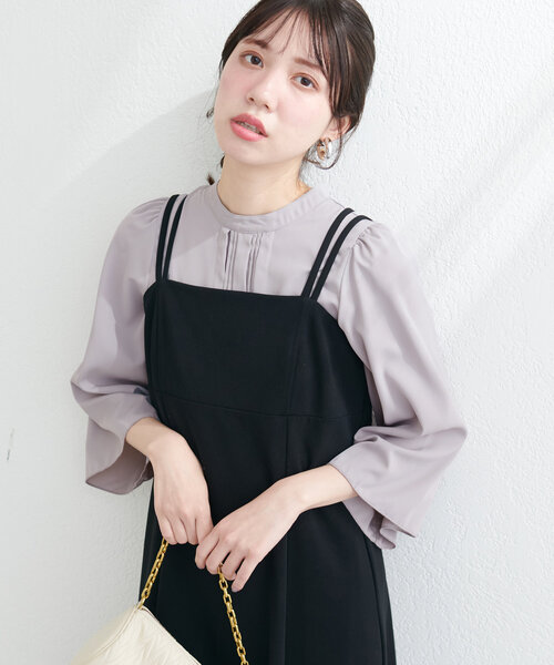 natural couture(ナチュラルクチュール)の「メタルチャーム付き7分袖ブラウス(シャツ/ブラウス・レディース・ブルー/オフホワイト/グレー/ネイビー・FREE)」の9枚目の写真