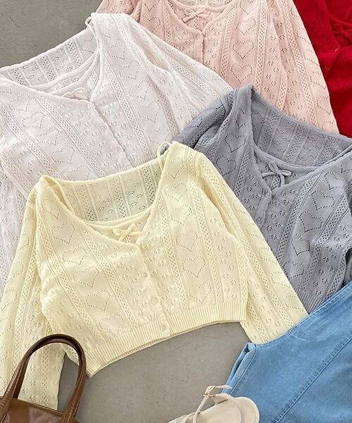 MAJESTIC LEGON(マジェスティックレゴン)の「ハート透かし柄キャミセットカーデ(カーディガン/ボレロ・レディース・イエロー/ブルー系その他5/ピンク/レッド/アイボリー・MEDIUM)」の4枚目の写真