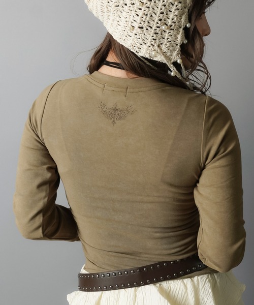 SPINNS（スピンズ）の「長袖カットソー/ロンT/PERKY（Tシャツ/カットソー・レディース・カーキ/アイボリー/チャコール/ブラウン・ONESIZE）」の11枚目の写真