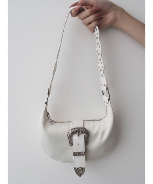 EVRIS（エヴリス）の「バックルデザインナイロンショルダーBAG（ショルダーバッグ・レディース・ブラック/ピンク/ホワイト・FREE）」の5枚目の写真