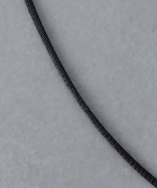 UNITED ARROWS(ユナイテッドアローズ)の「エッグシェイプコードネックレス(ネックレス・レディース・シルバー/ゴールド・FREE)」の7枚目の写真