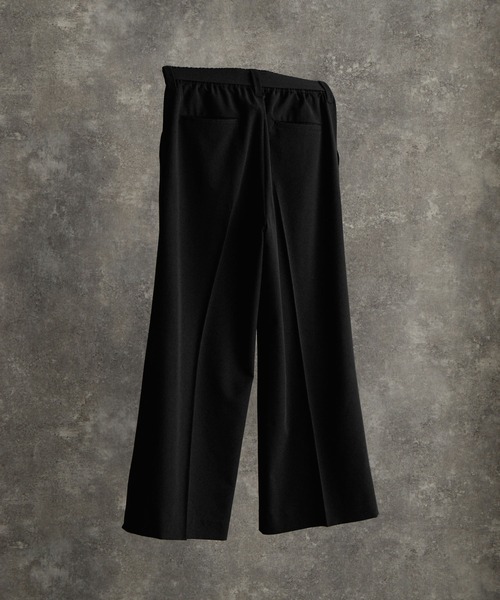 two tuck belt 'hakama' wide slacks（スラックス）｜ADRER