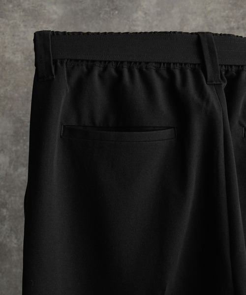 two tuck belt 'hakama' wide slacks（スラックス）｜ADRER