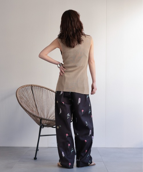 ap retro（アプレトロ）の「【セットアップ対応】フラワープリントパンツ / 花柄パンツ《動画あり》（その他パンツ・レディース・ブラック/オフホワイト/ネイビー/ブラック系その他/モカ・FREE）」の11枚目の写真