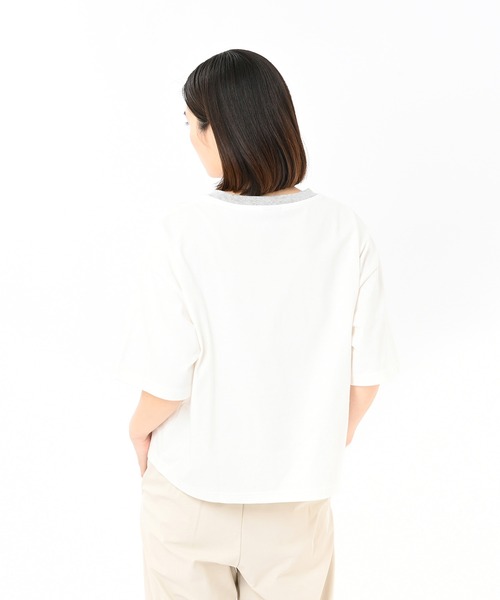 NEW BALANCE(ニューバランス)の「シューパッチショートスリーブTシャツ(Tシャツ/カットソー・レディース・ネイビー/オフホワイト・SMALL/MEDIUM/LARGE/X-LARGE)」の4枚目の写真