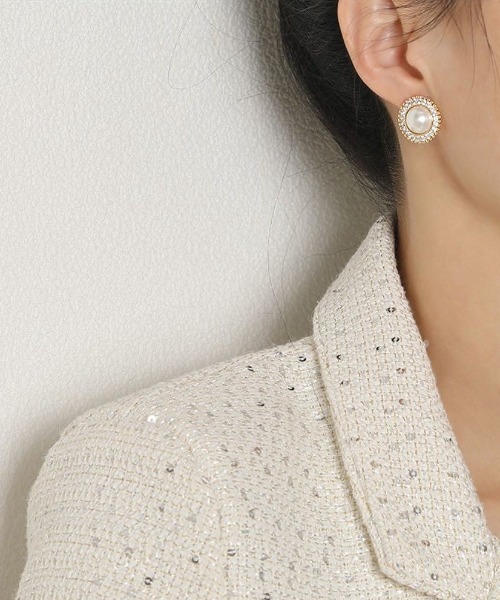 Forcement(フォースメント)の「アンティークパールデザインピアス(ピアス(両耳用)・レディース・ゴールド・ONESIZE)」の2枚目の写真