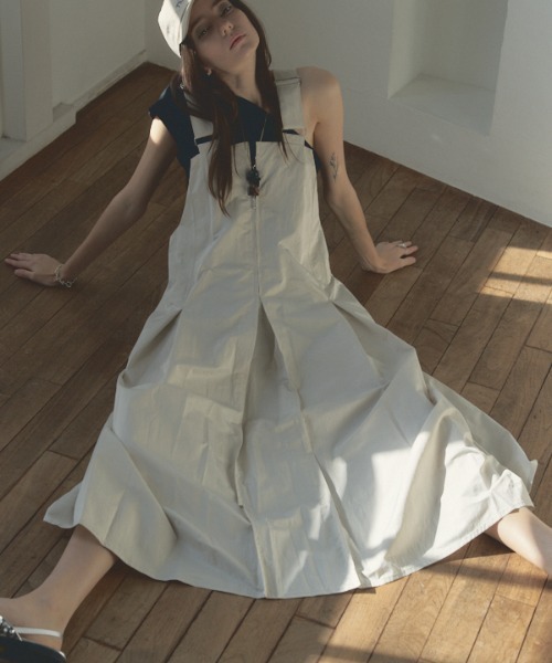 Muel Chic(ミュエルシック)の「Faith jumper one-piece フェイスジャンパーワンピース(ワンピース・レディース・ベージュ/ホワイト・FREE)」の11枚目の写真
