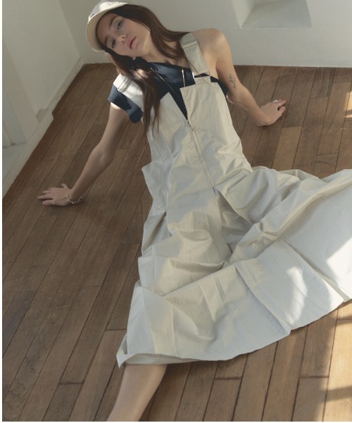 Muel Chic(ミュエルシック)の「Faith jumper one-piece フェイスジャンパーワンピース(ワンピース・レディース・ベージュ/ホワイト・FREE)」の12枚目の写真