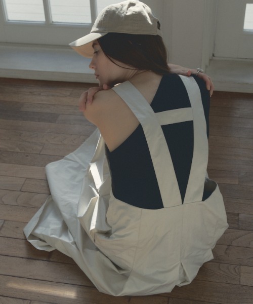 Muel Chic(ミュエルシック)の「Faith jumper one-piece フェイスジャンパーワンピース(ワンピース・レディース・ベージュ/ホワイト・FREE)」の15枚目の写真
