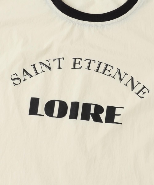 ITEMS URBANRESEARCH（アイテムズ アーバンリサーチ）の「ロゴハンソデナイロンプルオーバー（Tシャツ/カットソー・レディース・ベージュ/ネイビー/オフホワイト・FREE）」の15枚目の写真